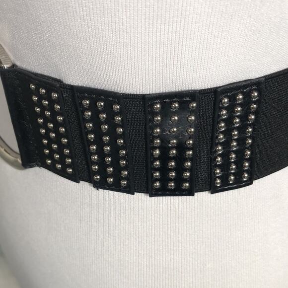 Black and Silver Stretch Belt Size XS/S - Picture 6 of 9